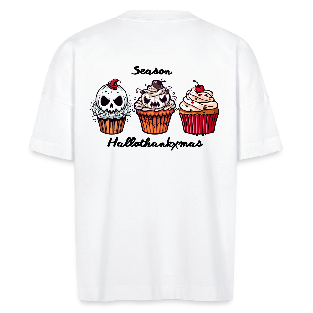 Weißes Unisex Oversize T-Shirt mit „ThanksXmas“-Aufdruck, der Halloween- und Weihnachtsmotive kombiniert.